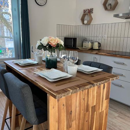 Charmant Appartement T2 Cosy Climatise Бриве-ла-Гаилларде Экстерьер фото